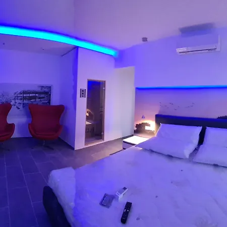 Ξενοδοχείο με διαμερίσματα Piccolo Feudo (adults Only)